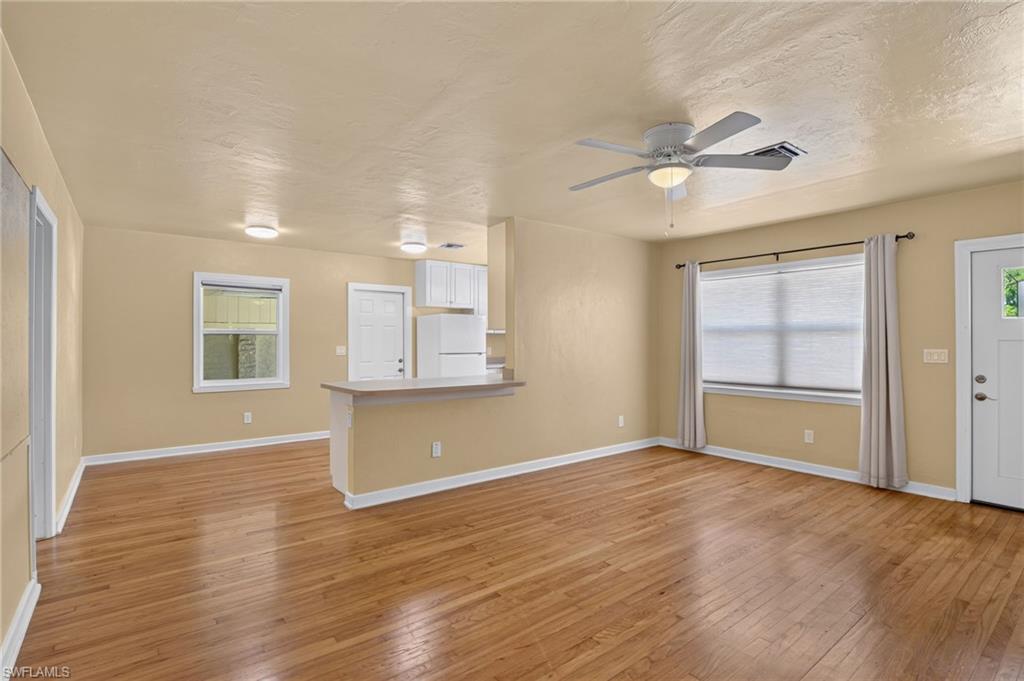 VALENCIA TERRACE - Residential Lease