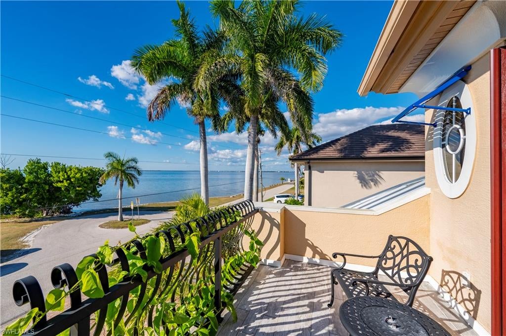 PUNTA GORDA ISLES - Residential
