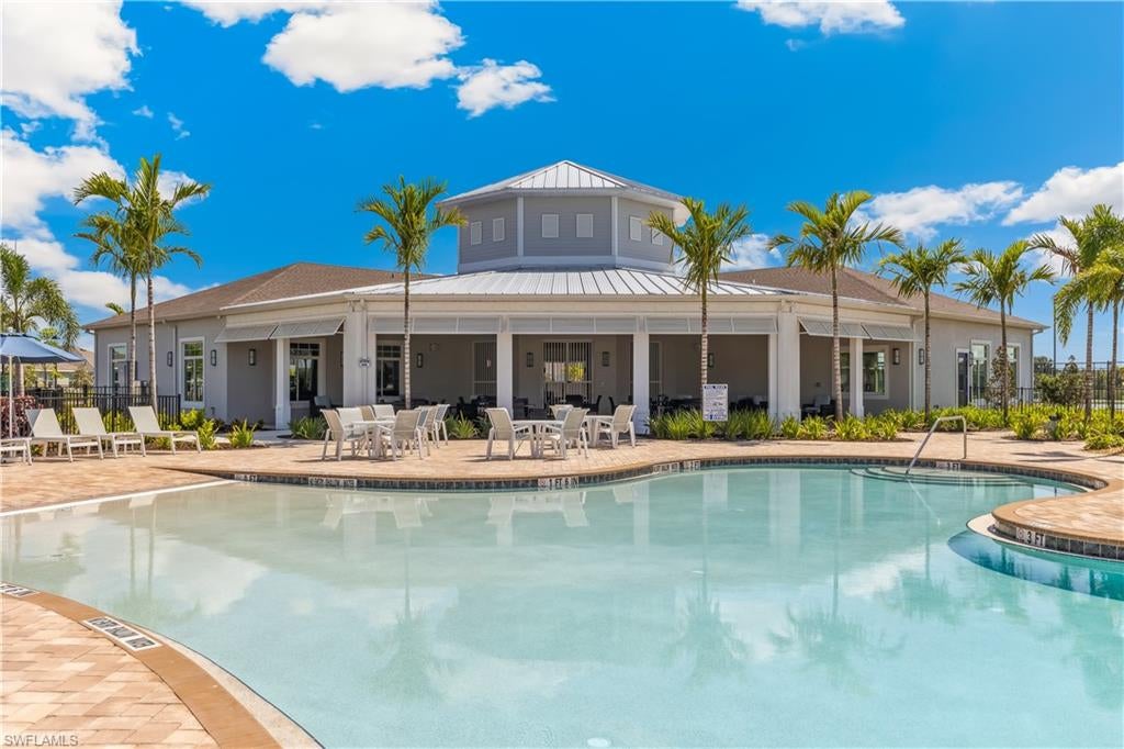 CORAL BAY - Residential
