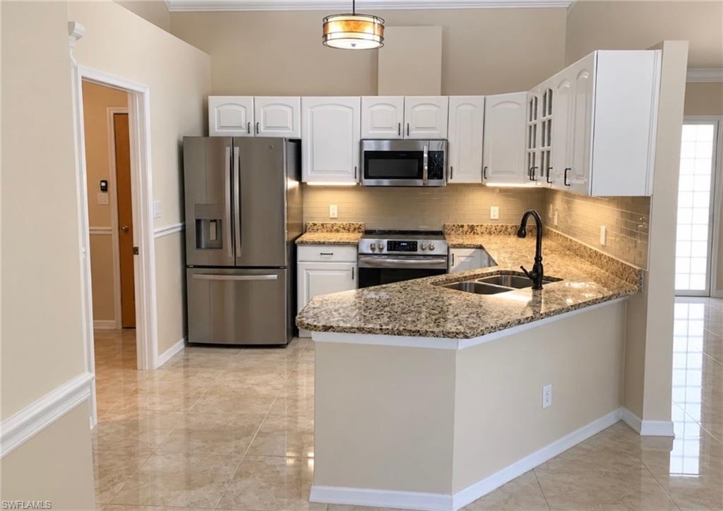 GOLDEN GATE ESTATES - Residential