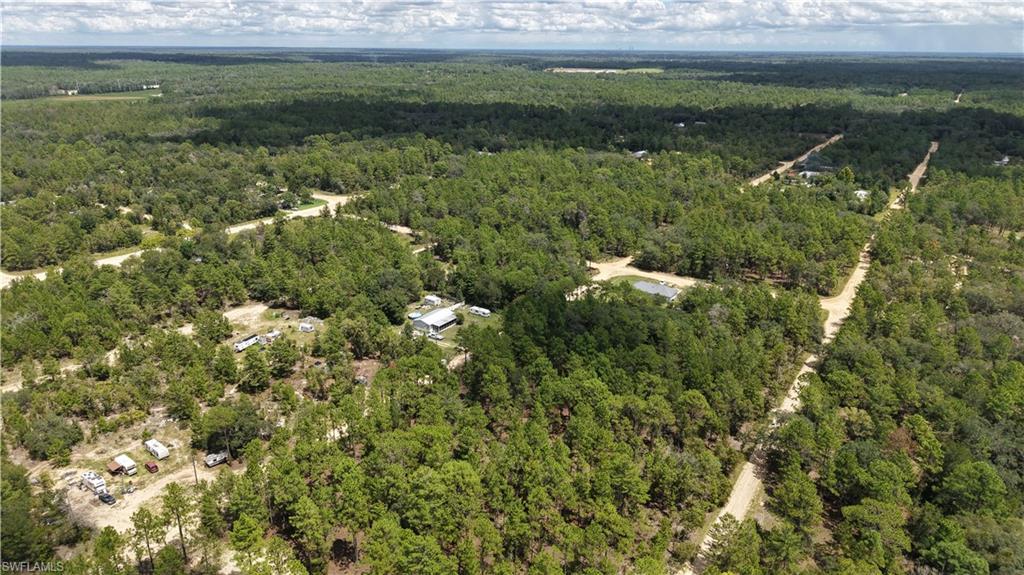 ACREAGE - Land