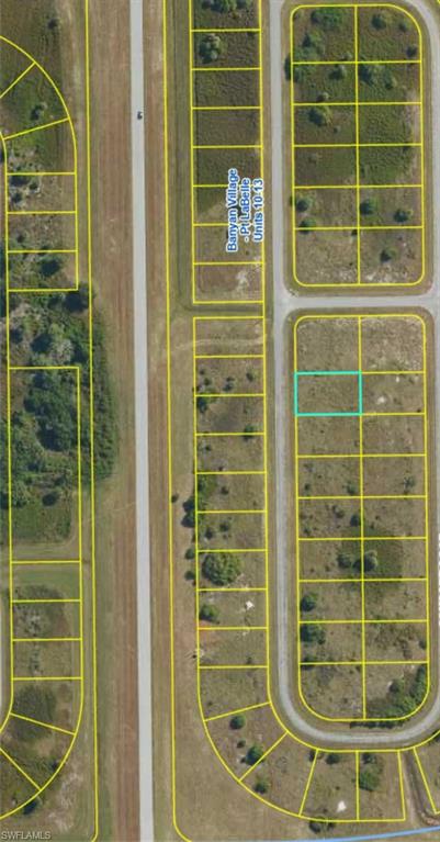 Build your dream home in LaBelle! This lot at 143 Concord Loop sits in a growing area with new construction nearby, plus easy access to shopping, schools, and restaurants. Come see what's possible!