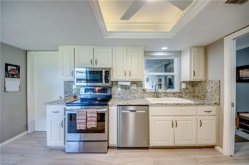 WHISKEY CREEK VILLAGE GREEN - Residential