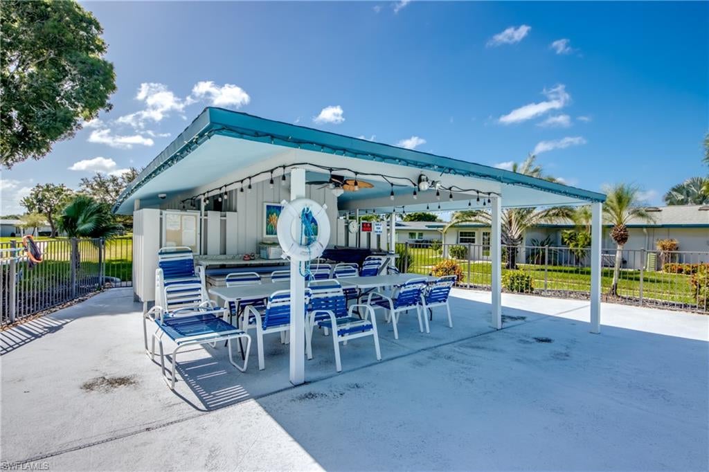 WHISKEY CREEK VILLAGE GREEN - Residential