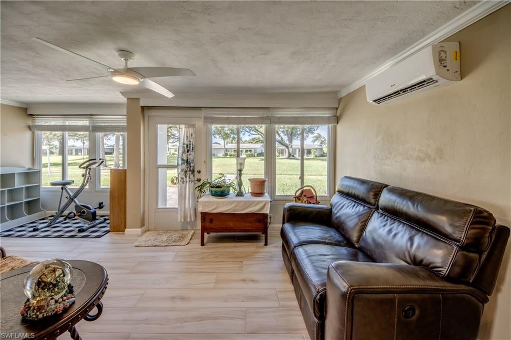 WHISKEY CREEK VILLAGE GREEN - Residential