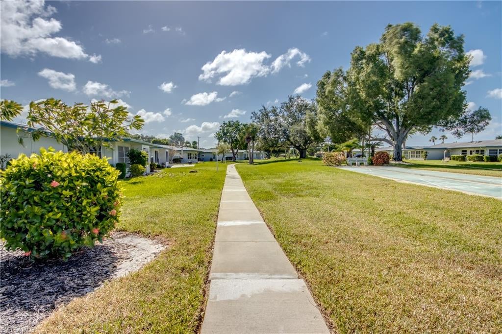 WHISKEY CREEK VILLAGE GREEN - Residential