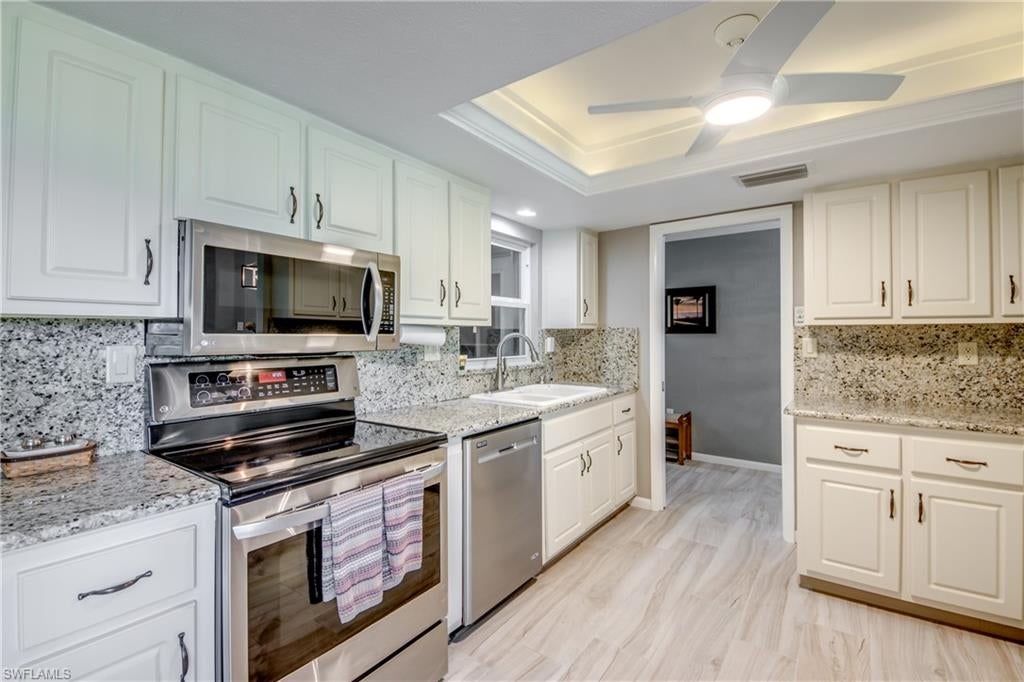 WHISKEY CREEK VILLAGE GREEN - Residential