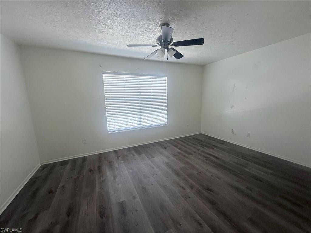 SQUARE ONE CONDO - Residential