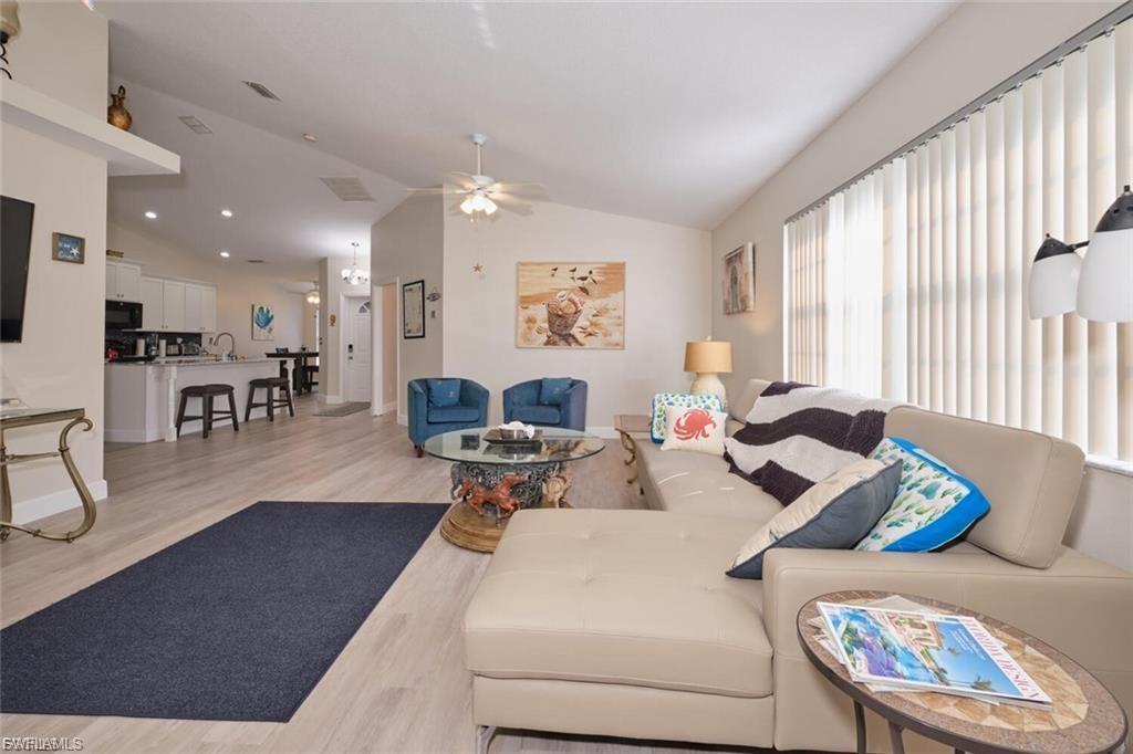 ISLAND PARK VILLAGE - Residential Lease