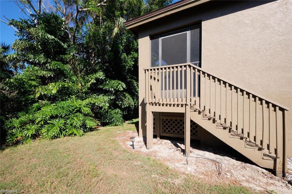 ISLAND PARK VILLAGE - Residential Lease