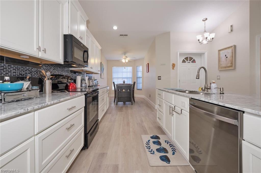 ISLAND PARK VILLAGE - Residential Lease