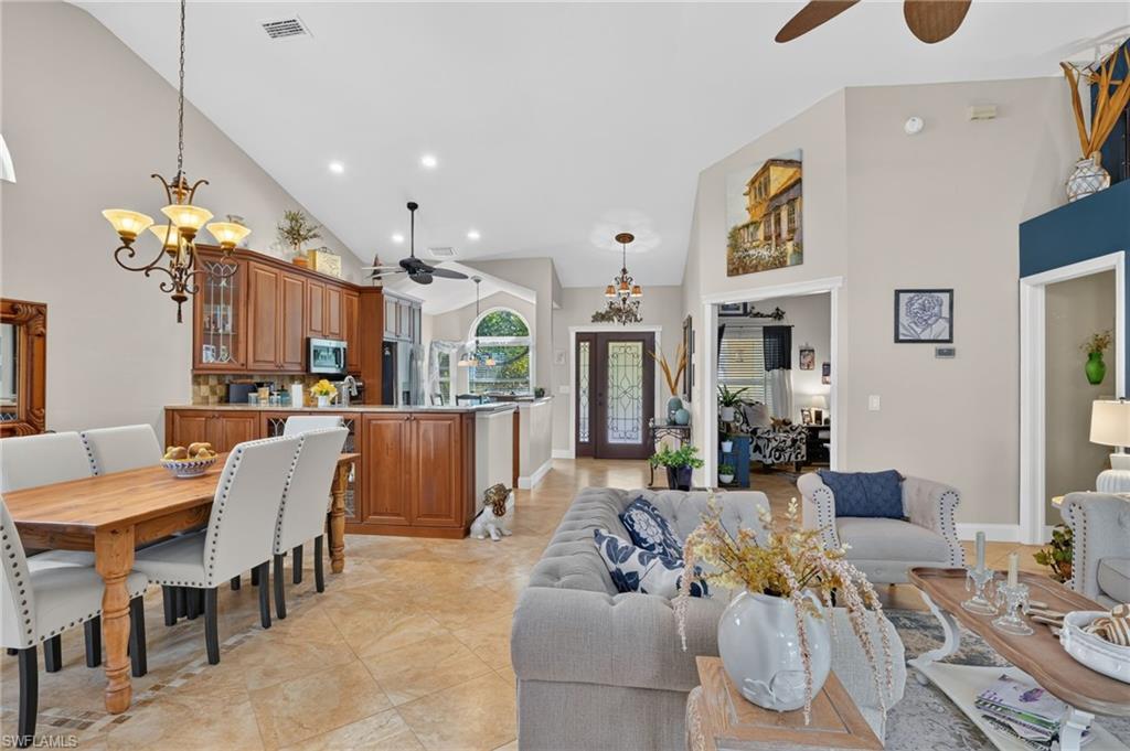 KELLY GREENS - Residential