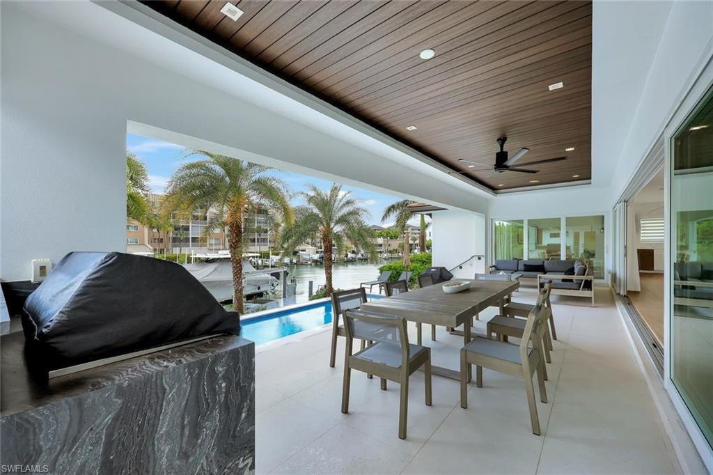 MARCO ISLAND - Residential