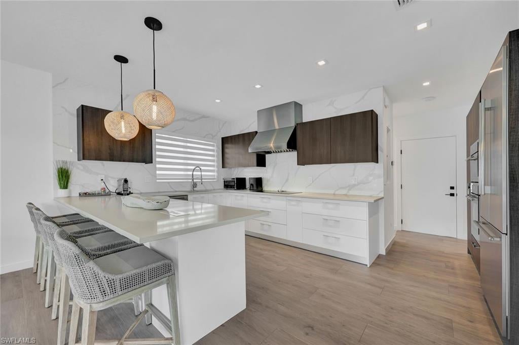 MARCO ISLAND - Residential