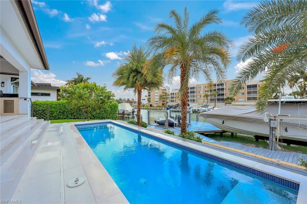 MARCO ISLAND - Residential