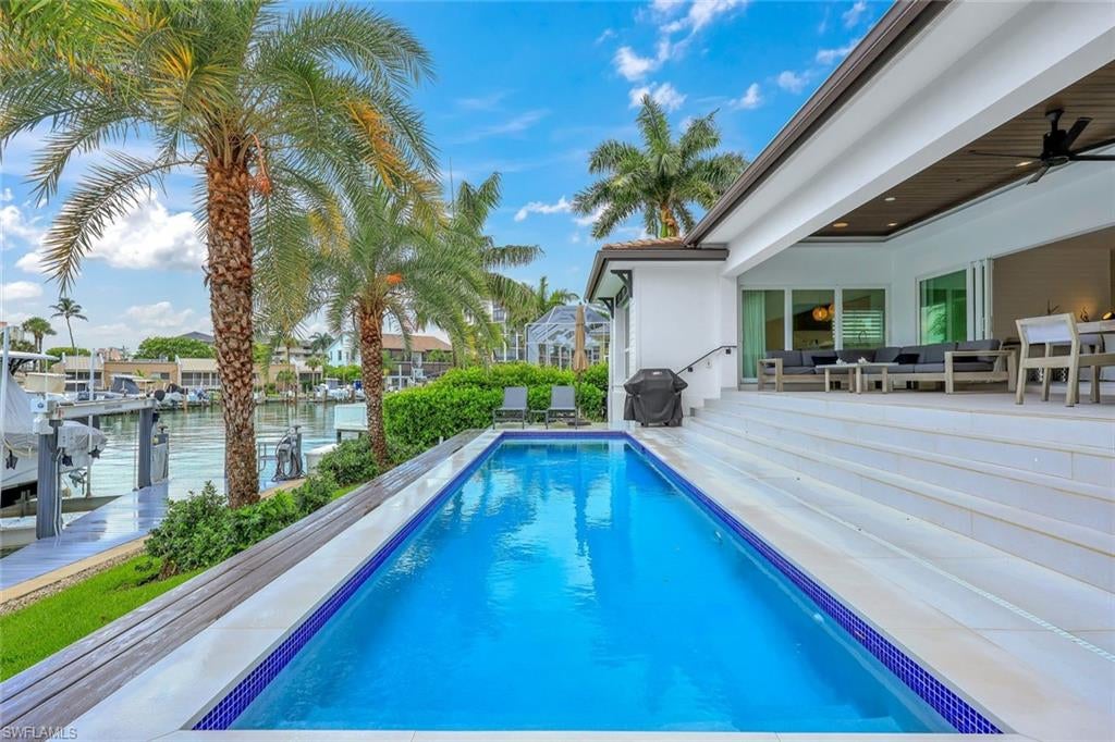 MARCO ISLAND - Residential