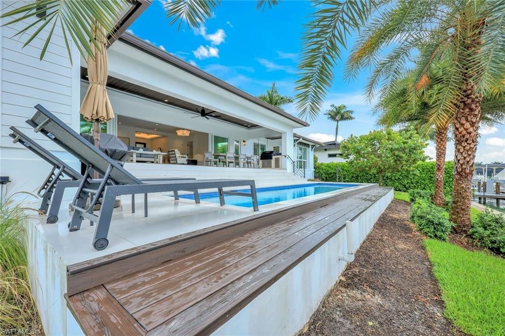 MARCO ISLAND - Residential