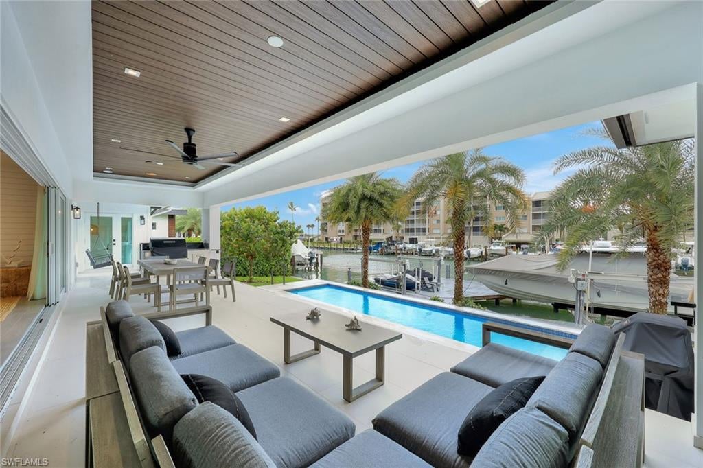 MARCO ISLAND - Residential
