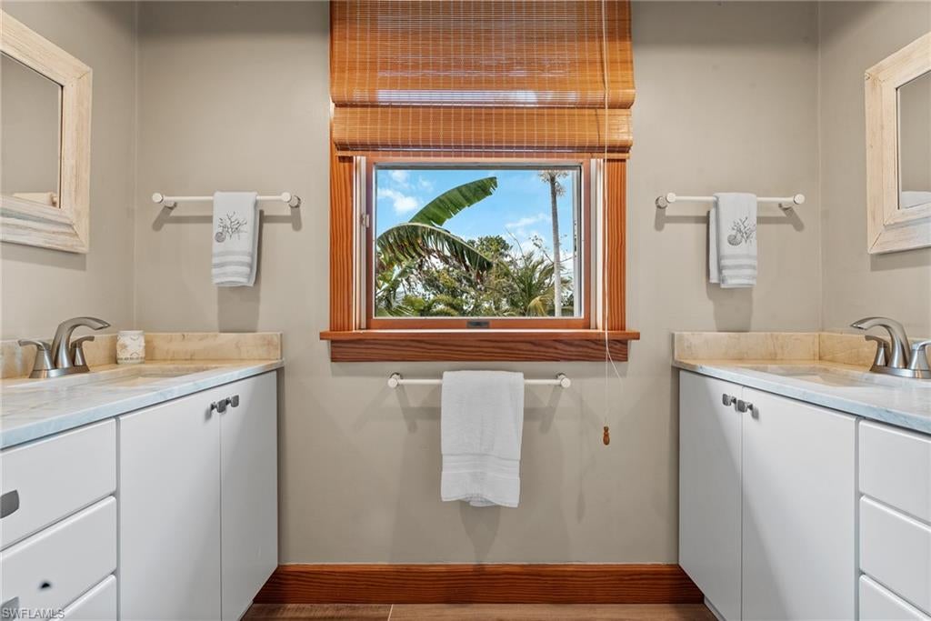 PINE ISLAND - Residential