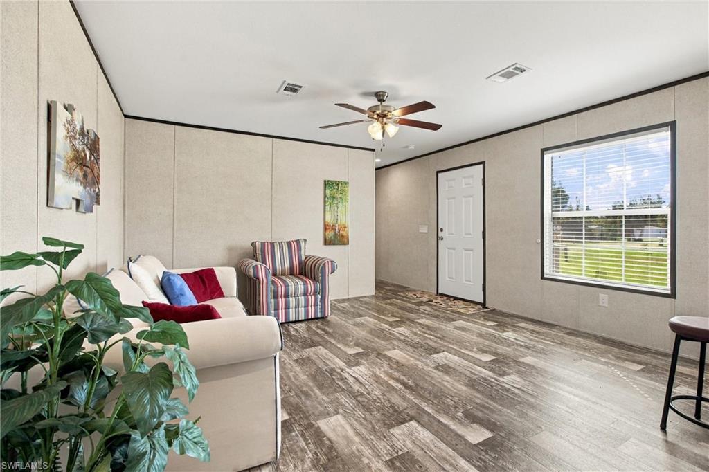 COCONUT GROVE - Residential