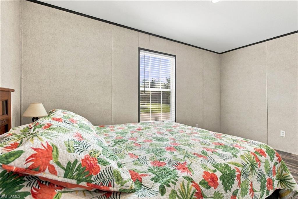 COCONUT GROVE - Residential