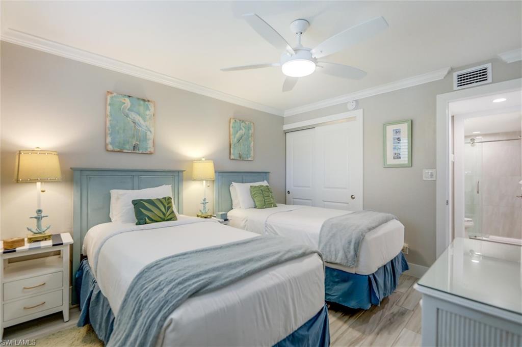 BEACH COTTAGES - Residential