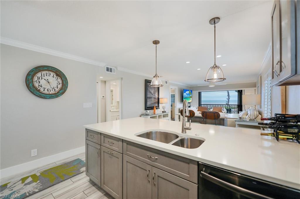 BEACH COTTAGES - Residential
