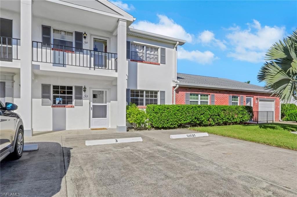 CYPRESS LAKES MANOR SOUTH - Residential