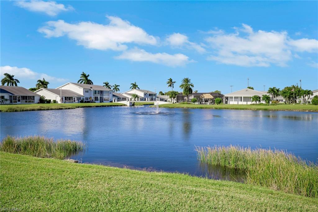 CYPRESS LAKES MANOR SOUTH - Residential