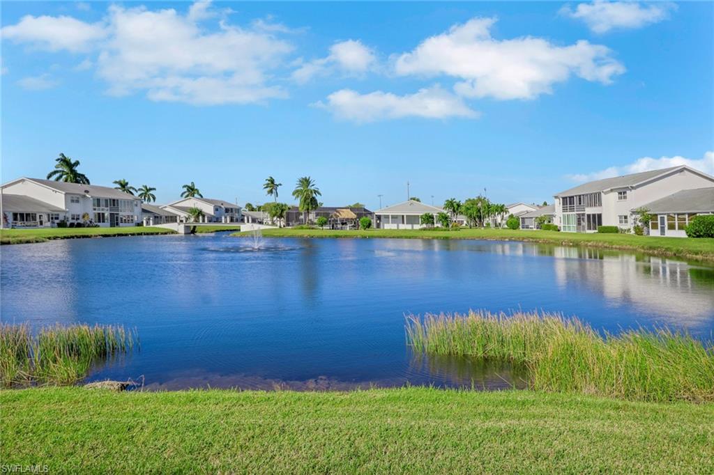 CYPRESS LAKES MANOR SOUTH - Residential