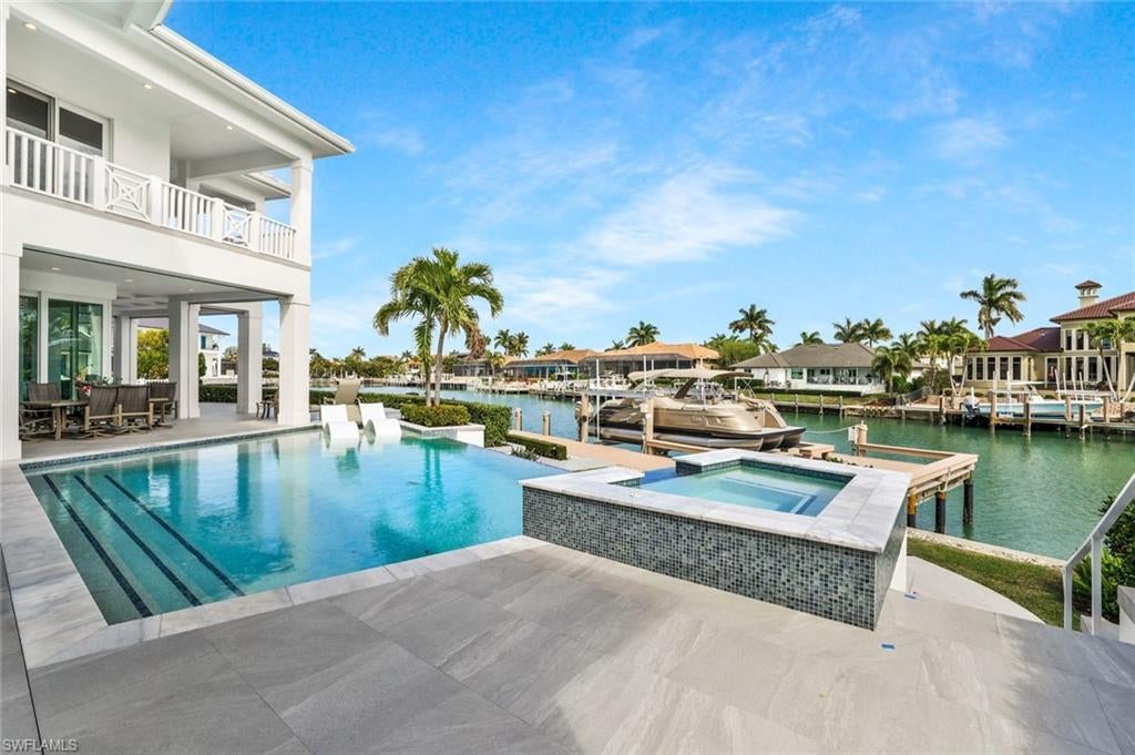 MARCO ISLAND - Residential