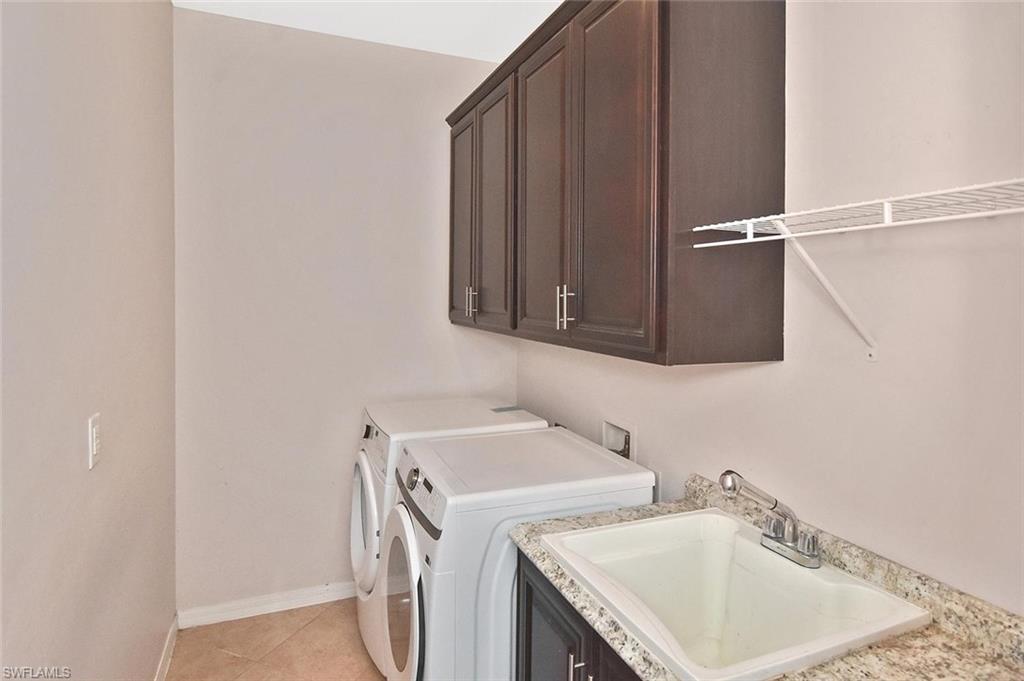 SANDOVAL - Residential
