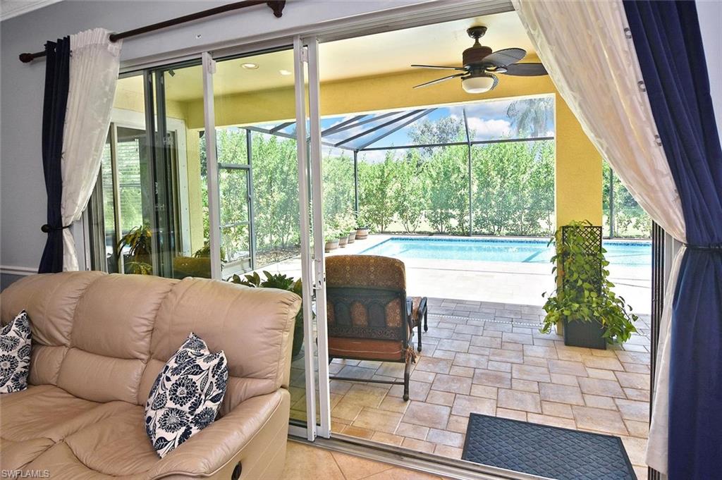 SANDOVAL - Residential