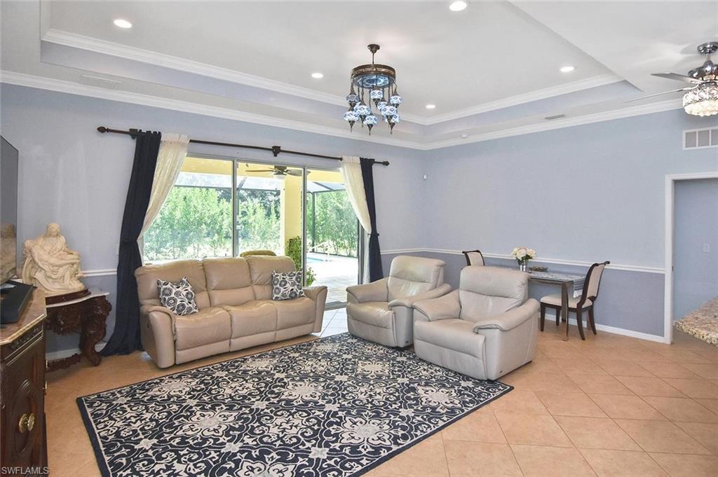 SANDOVAL - Residential