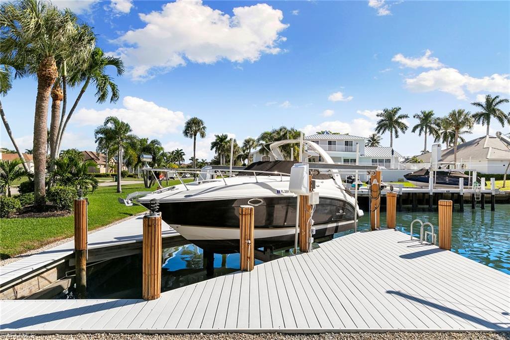 MARCO ISLAND - Residential
