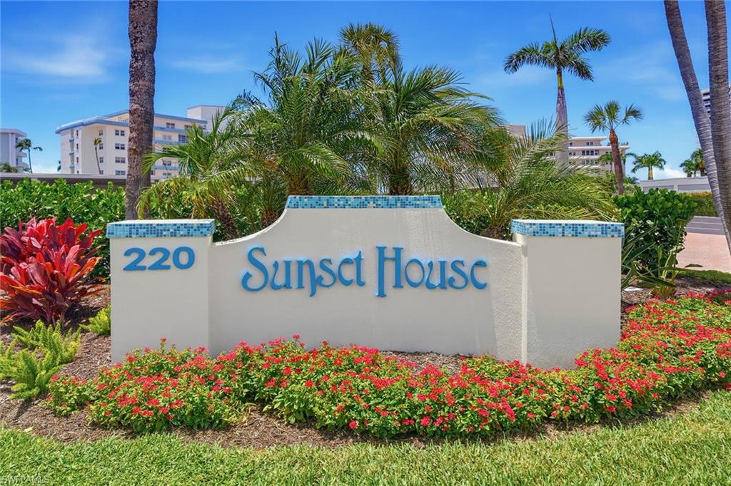 SUNSET HOUSE - Residential