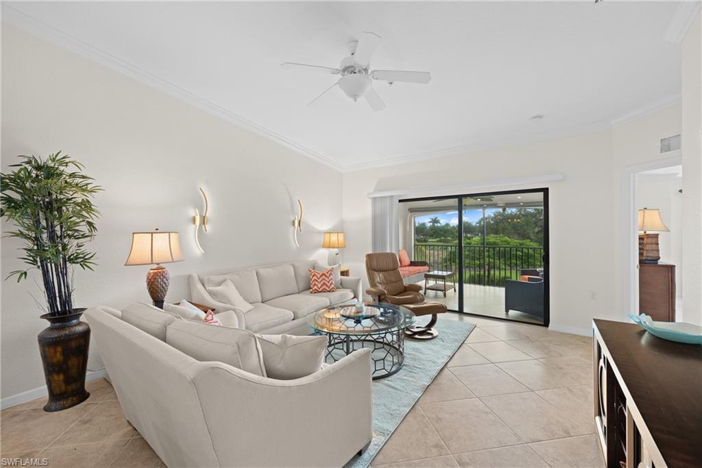 VENEZIA - Residential Lease
