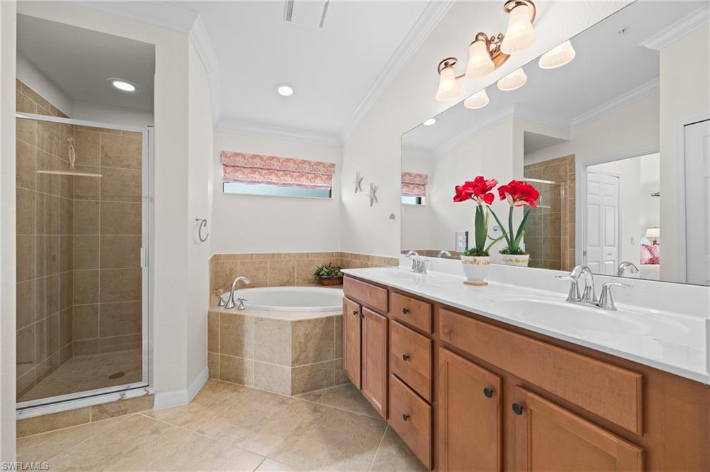 VENEZIA - Residential Lease