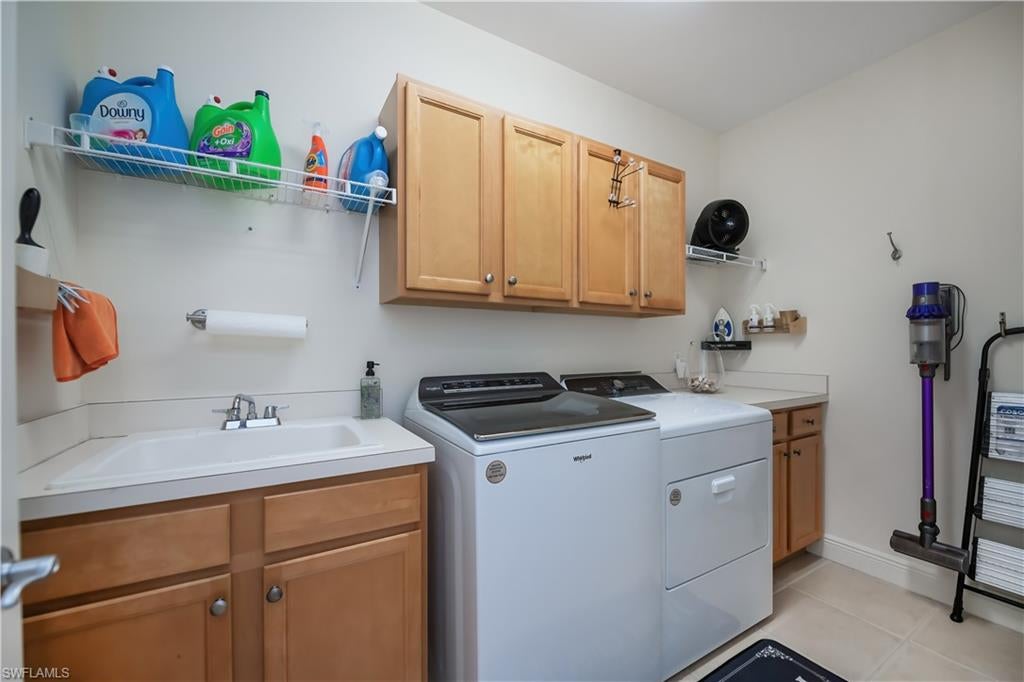 HIGH POINT PLACE - Residential
