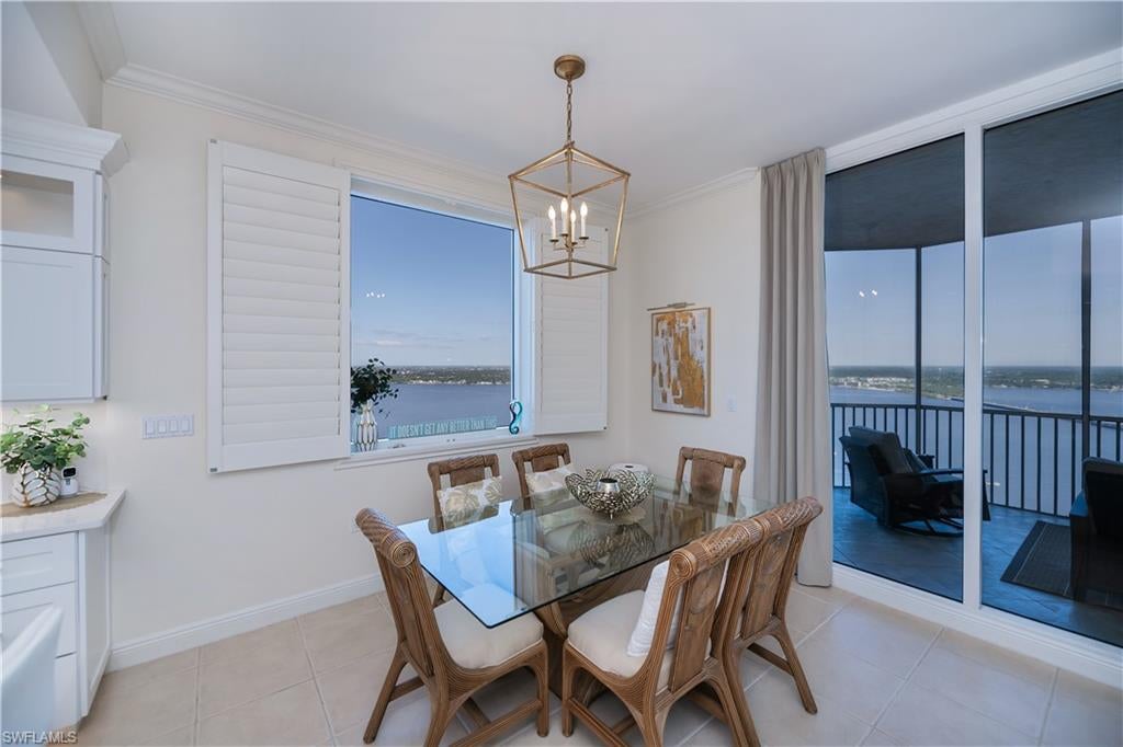 HIGH POINT PLACE - Residential
