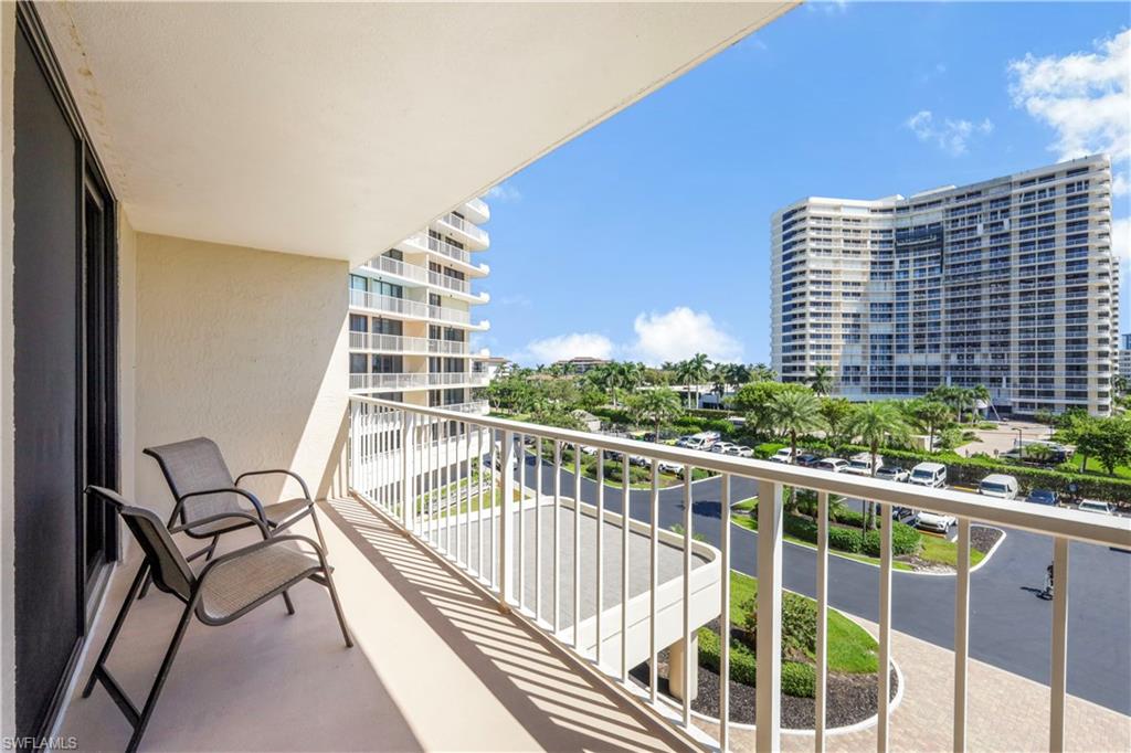 SOUTH SEAS - Residential