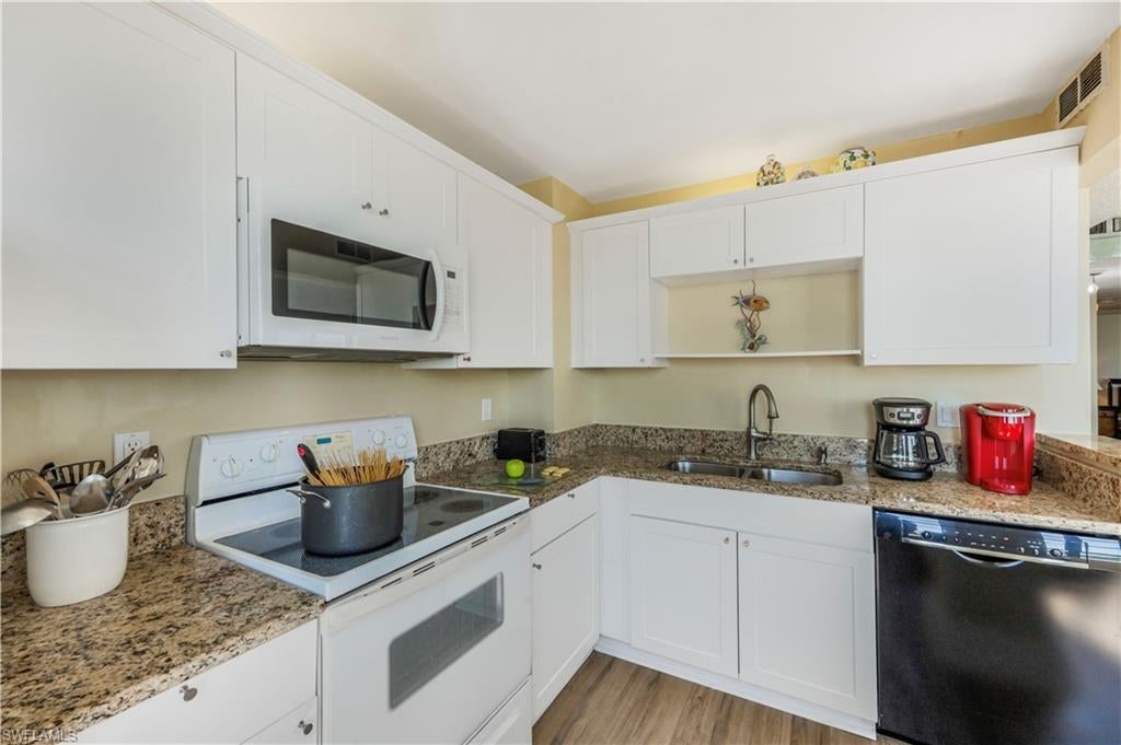 SOUTH SEAS - Residential