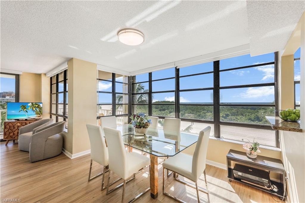 SOUTH SEAS - Residential