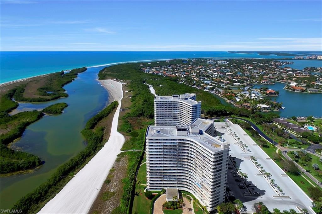 SOUTH SEAS - Residential
