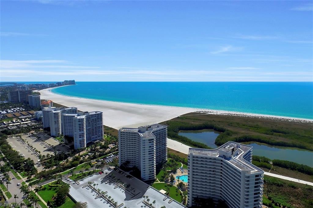 SOUTH SEAS - Residential