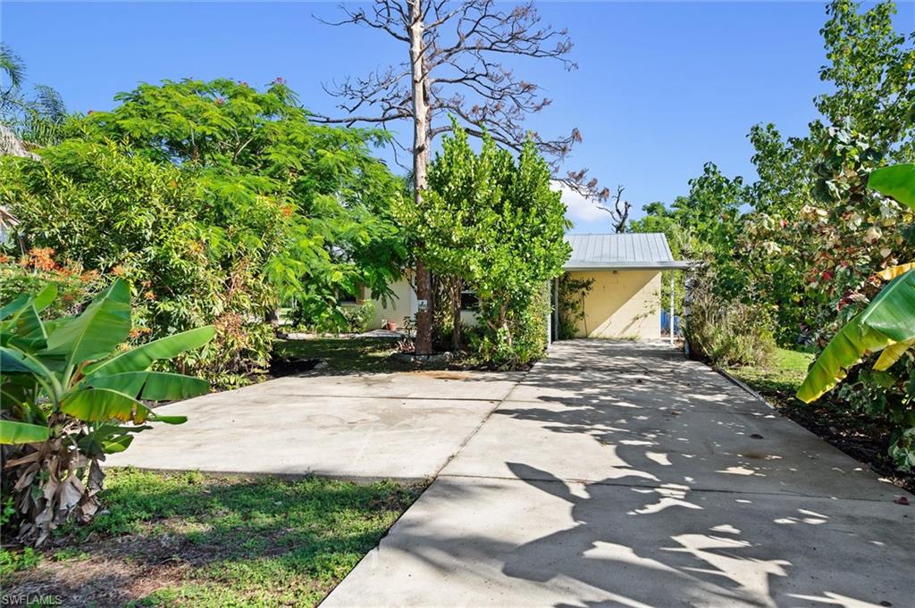 PINE ISLAND TROPICAL HOMESITES - Residential