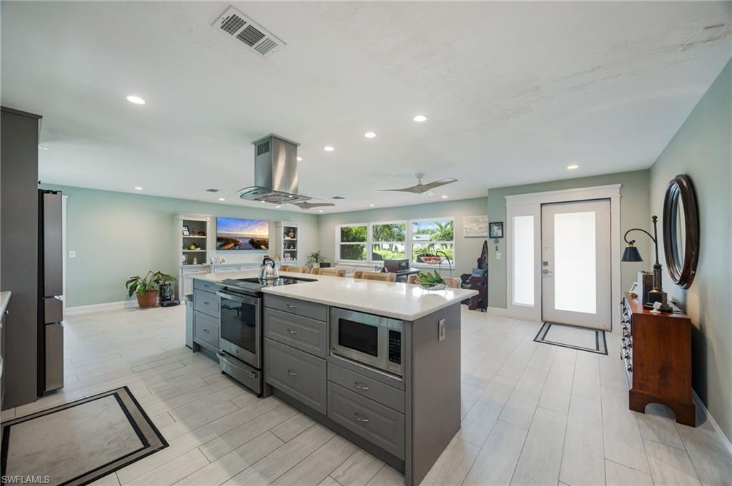 LAKEWOOD - Residential