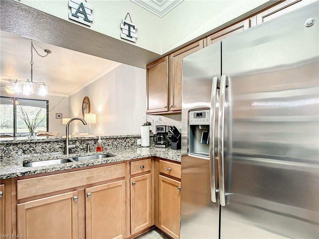 TREVI - Residential Lease