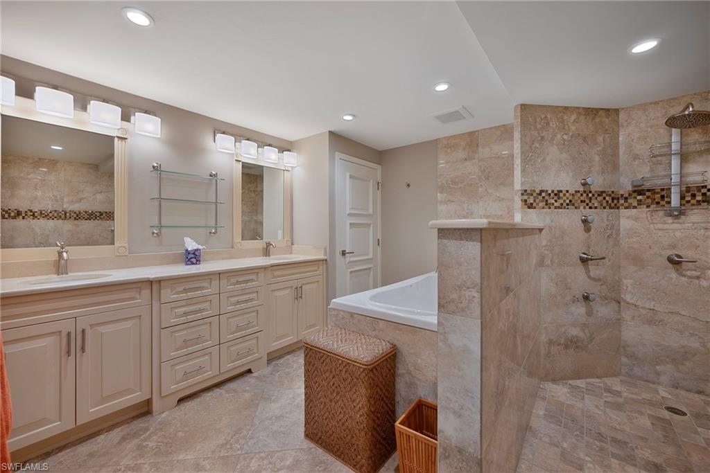 WILDERNESS COUNTRY CLUB - Residential