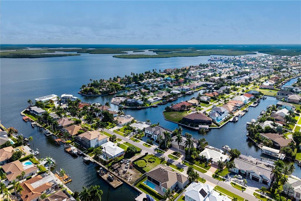 MARCO ISLAND - Residential